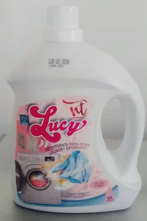 DETERGENTE PARA ROPA LUCY X 3.7 lt's foto | 8va Villa |  BizneCubano