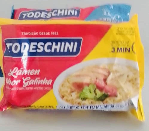 SOPA INSTANTÁNEA DE GALLINA's foto | 8va Villa |  BizneCubano